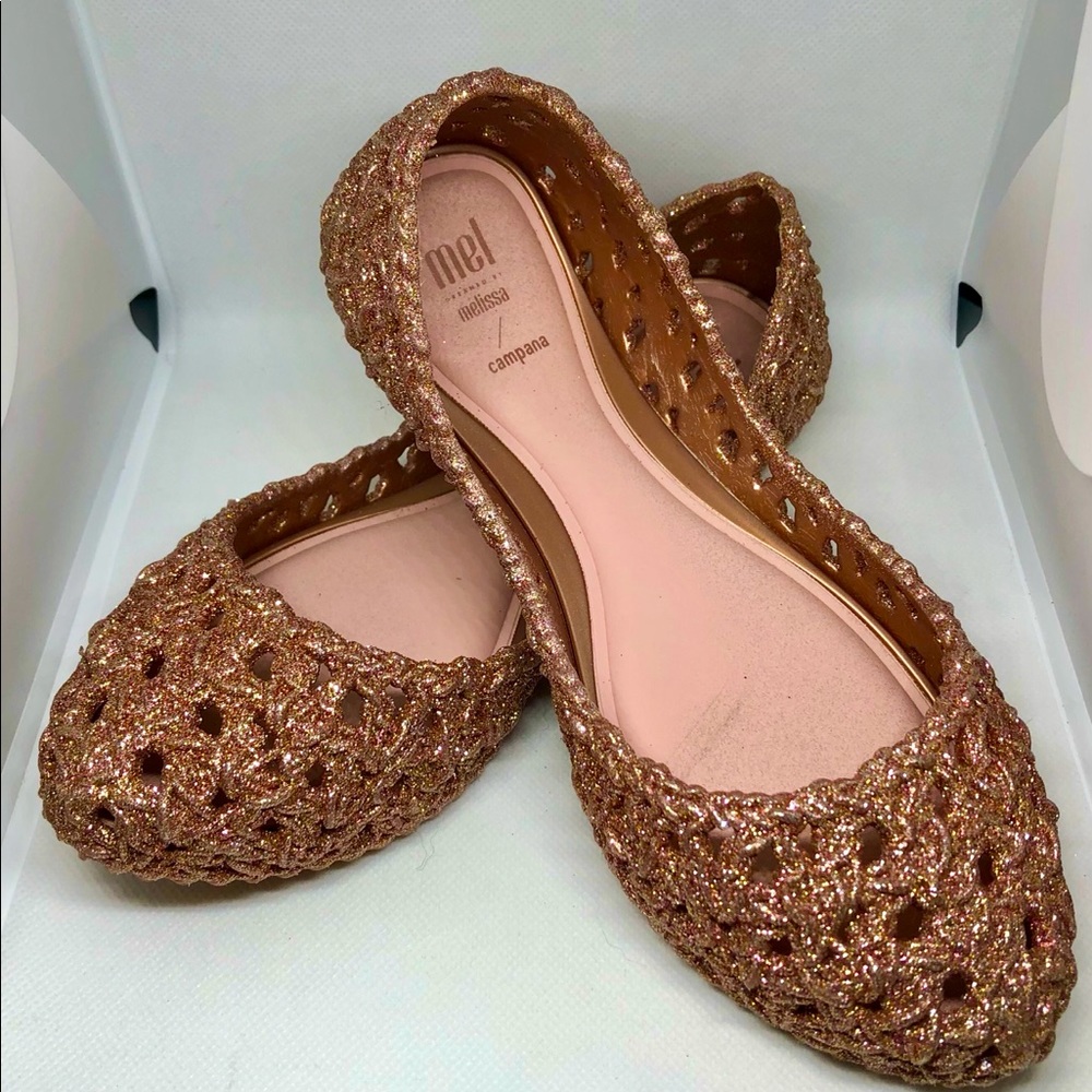 Mel:  Dreamed by Melissa:  Campana